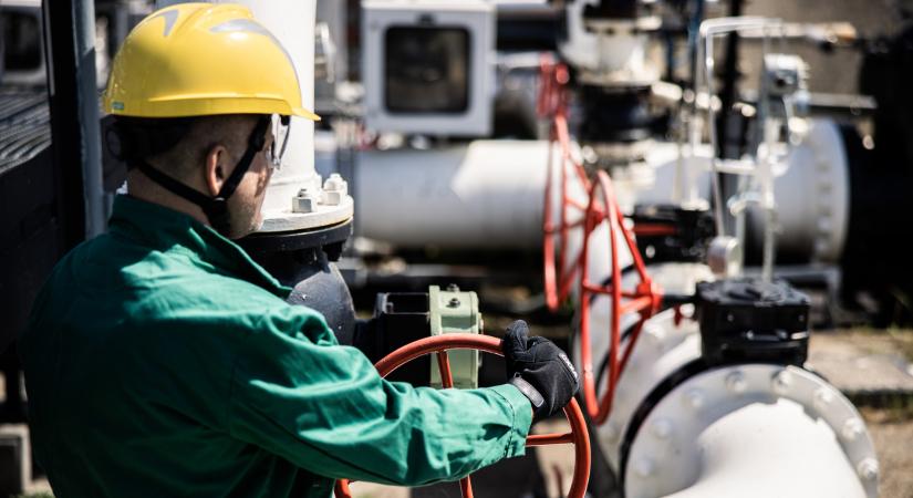 Barátság vezeték: Ukrajna már Brüsszelben is túlfeszíti a húrt, valami rejtélyes dolog történik