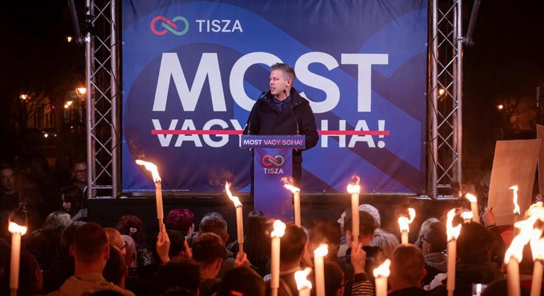 Több tisztviselő leváltására tett ígéretet Magyar Péter, amennyiben kétharmados felhatalmazást kap a Tisza Párt