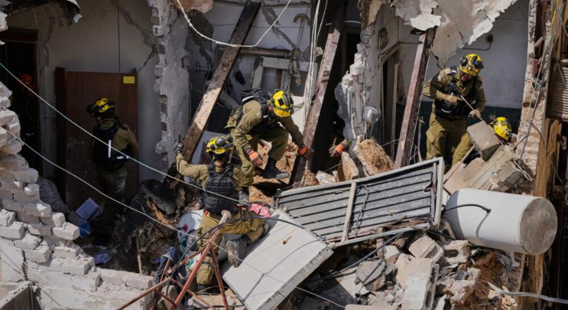 Iráni rakéta csapódott be Tel-Avivban