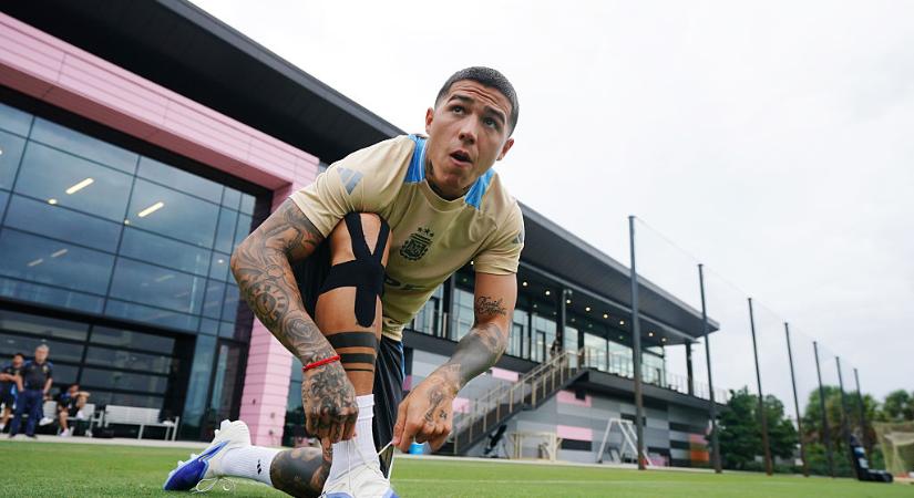 „Igyekszünk felelősségteljesen pályára lépni, bárki az ellenfél” – Enzo Fernández az argentinok gyengébb menetrendjéről