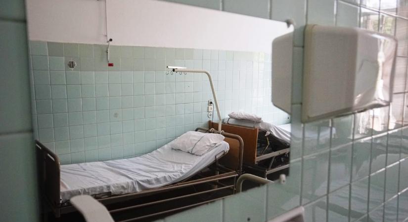 Feltételesen érkezik a kórházakhoz az újabb adósságtörlesztés