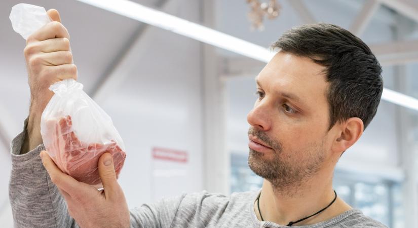 Miért nem szabad a húst műanyag zacskóban tárolni?