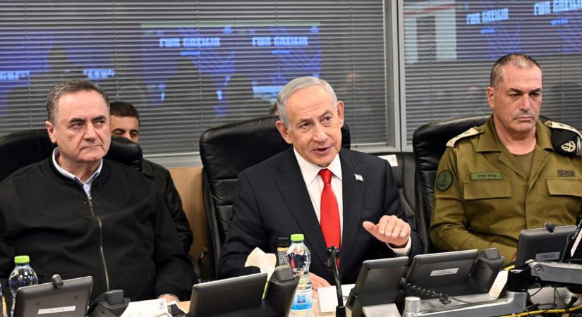 Irán nem ismer határokat – ballisztikus rakétákat lőtt ki Izraelre