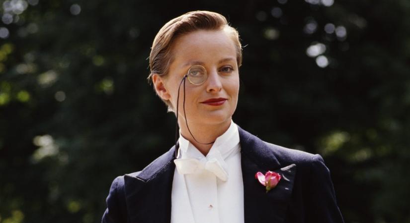 Ma már alig emlékszik valaki arra, hogy András herceg a Csengetett, Mylord? egyik szereplőjével is viszonyt folytatott