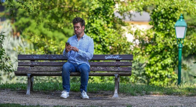 Panyi Szabolcs azt mondja, Szijjártó lehallgatásához nincs köze, és könyvet ír arról, hogyan hálózta be az orosz titkosszolgálat Magyarországot