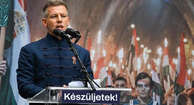 Magyar Péter: “Itt a vége. Egy hazug világ szilánkokra tört”