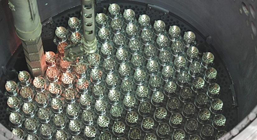 Szuperüzemanyagot kaphatnak a paksi blokkok