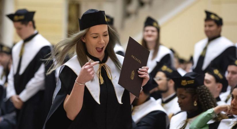 Megrohanták az egyetemeket a somogyi középiskolások: ezek a legnépszerűbb szakok 2026-ban