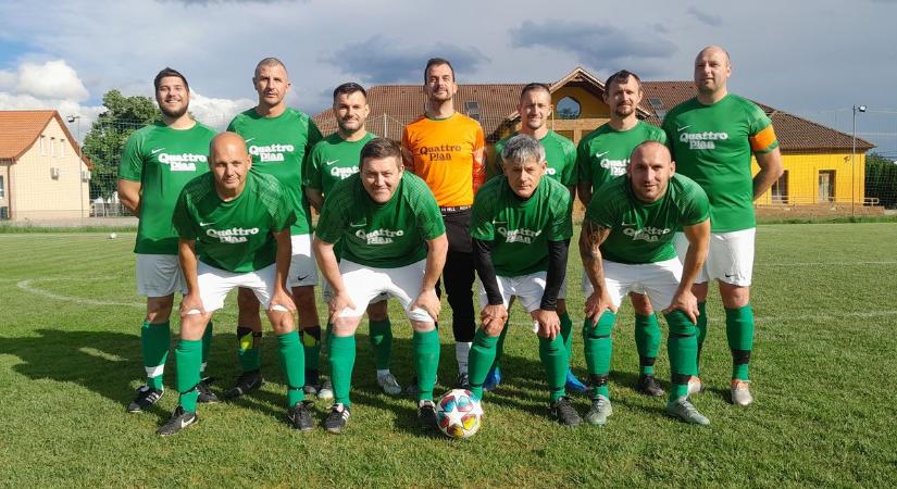 Csökkentette a hátrányát a Közép csoportban a Kecel II.