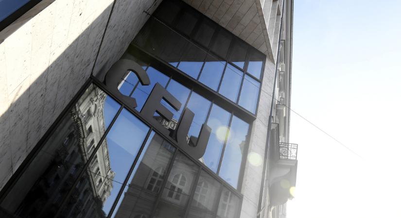 A CEU miatt üzent Orbán Viktornak Novák Előd