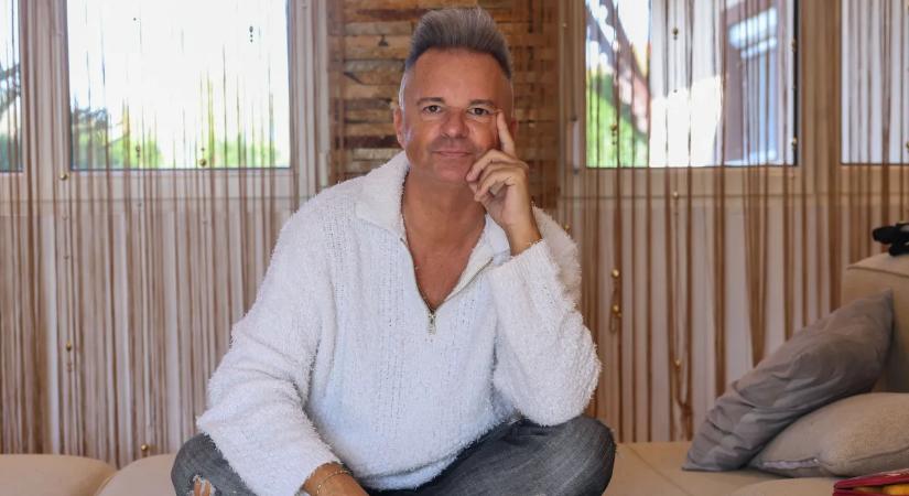 Cooky beszólt a kommenthuszároknak