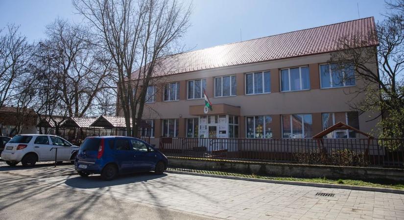 Százmillióból szépült meg a hajdú-bihari település - videón a fejlesztések!