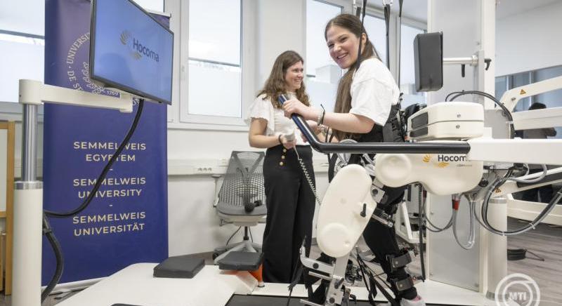 Robotikus eszközparkkal bővült a Pető András kar az SE-n