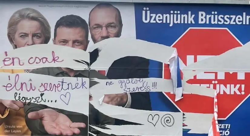 Büntetőeljárás egy óbudai tanárnő ellen plakátfeliratok miatt