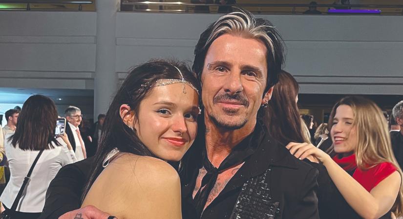 Szakított a Hooligans dobosának lánya? „Sokszor a földön sírok és rosszul vagyok”