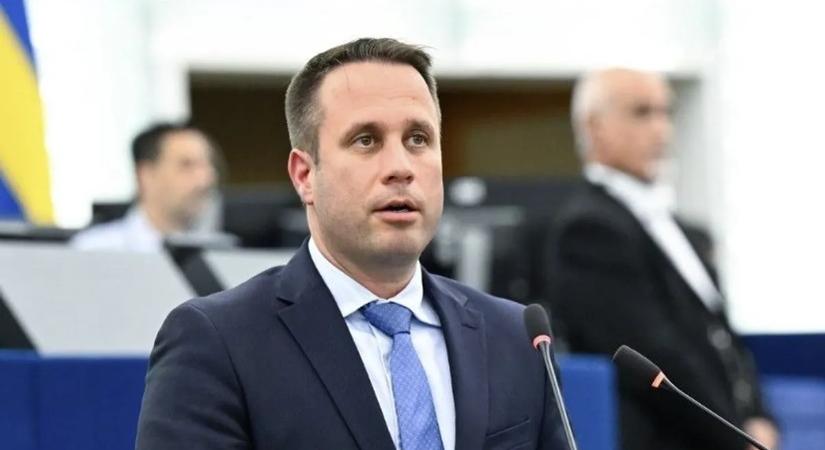 Dömötör Csaba: Nem csak Soros-szervezetektől hízott Panyi Szabolcs bankszámlája