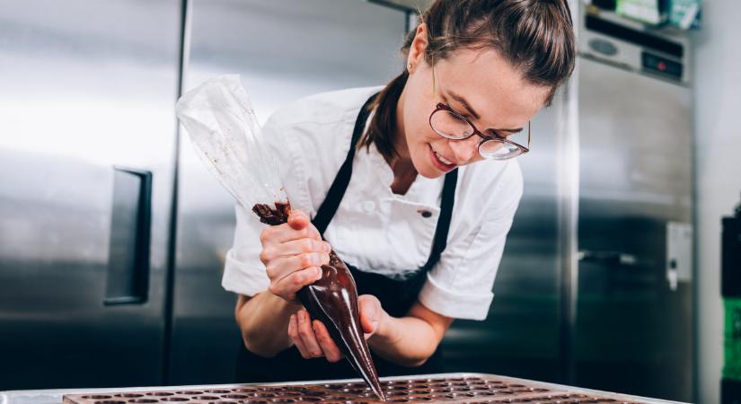 Hihetetlen új magyar Guinness-rekord: 26 méteres grillázsvonatot építettek egy hevesi faluban  Fotók