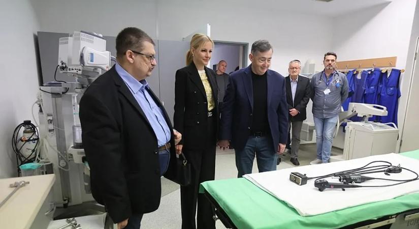 25 milliós kórházi fejlesztés Edelényben dr. Várkonyi Andrea és Mészáros Lőrinc jóvoltából