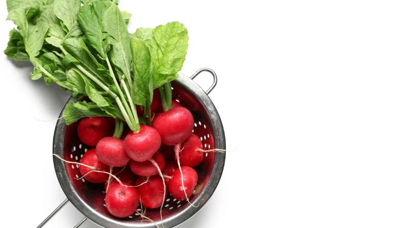 Ez történik a testeddel, ha megeszed a retek levelét