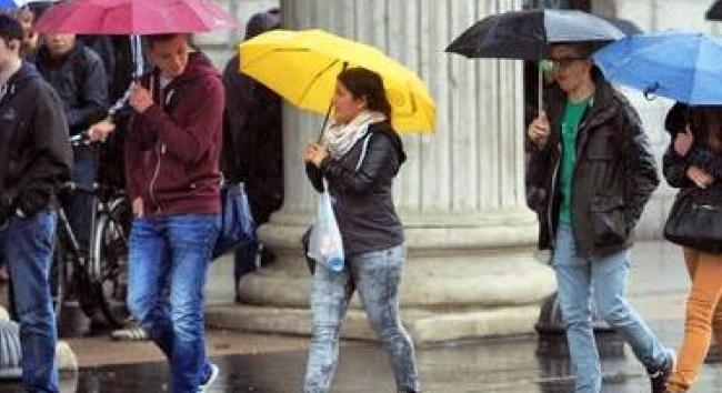 Benéz hozzánk Deborah is - Kiadós csapadék érkezik lehűléssel