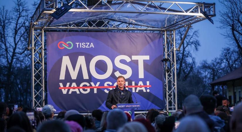 Magyar Péter szerint Orbán Viktor öngólt lőtt a Szijjártó lehallgatásával kapcsolatos vádaskodással