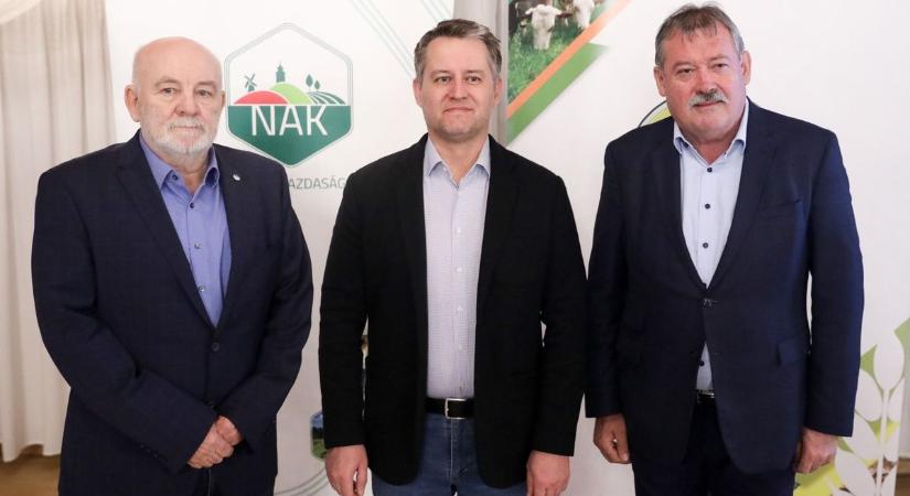 Brüsszeli nyomás és kiszámíthatatlan jövő: a gazdák helyzetéről tanácskoztak Vasban