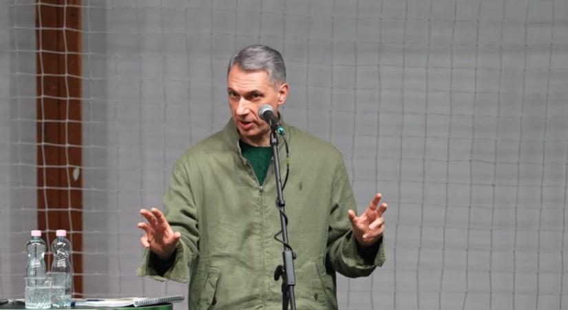 Lázár János olyat alakított Hódmezővásárhelyen, aminél idén már nem fogunk zavarba ejtőbbet látni