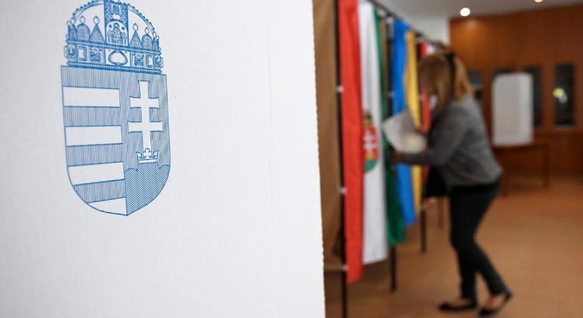 Csatatér: megőrizné a budapesti 15-ös körzetet a Fidesz, a Tisza, a DK és a Kutyapárt is ellenfél