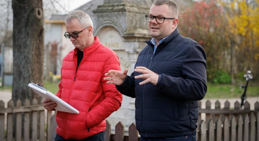 Kormányzati támogatással újul meg Pannonhalmán a Tóthegy utca