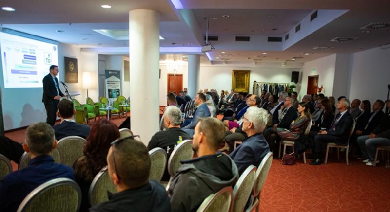 Balatonfüreden startol a Széchenyi Kártya Roadshow 2026-ban