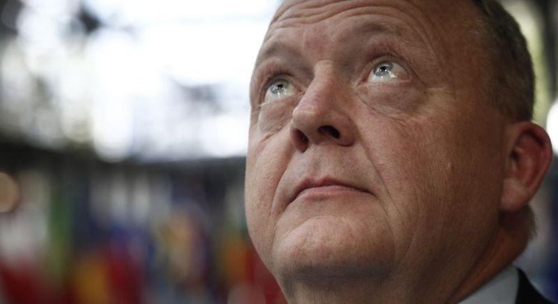 A dánok sorsát mától a szappannal fogat mosó férfi határozza meg