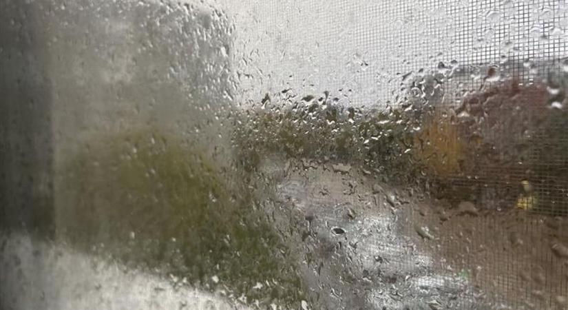 Fordulat jön a hétvégén: szeles, záporos idővel romlik el a tavaszi időjárás