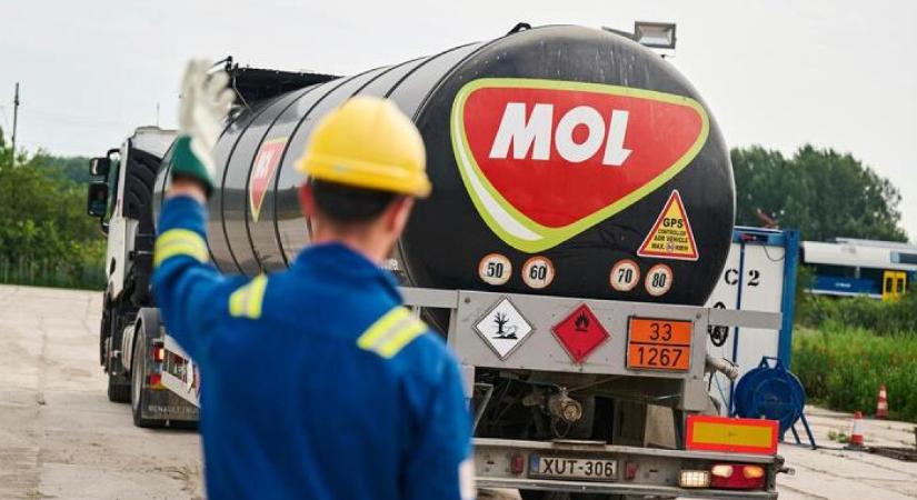 Itt a Mol nagy bejelentése