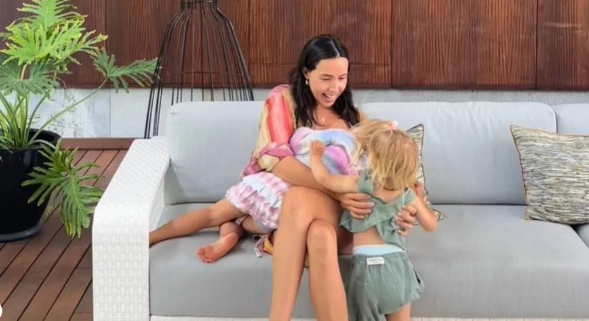 Szétszedték a neten az anyát: még mindig szoptatja négyéves kislányát