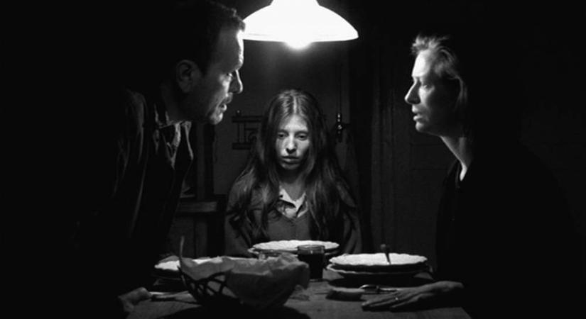 AHHOZ KÉPEST, HOGY MAGYAR Mihez kezdünk a magyar filmes örökségünkkel?