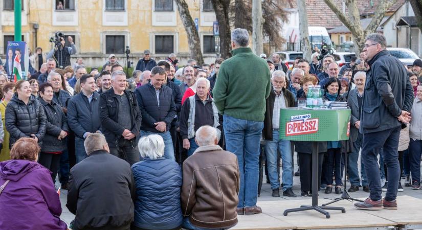 Tömeg, ígéretek és kemény mondatok: Lázár János nem finomkodott Sárbogárdon