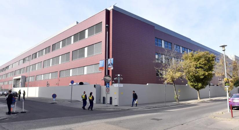 Direkt36: Az Alkotmányvédelmi Hivatal nem tagadta vagy korrigálta a Tisza Párt elleni titkos műveletről szóló cikk információit