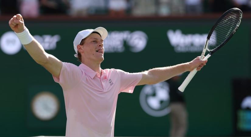 Imádják az emberek az egyik teniszező kislányával játszó Jannik Sinnert