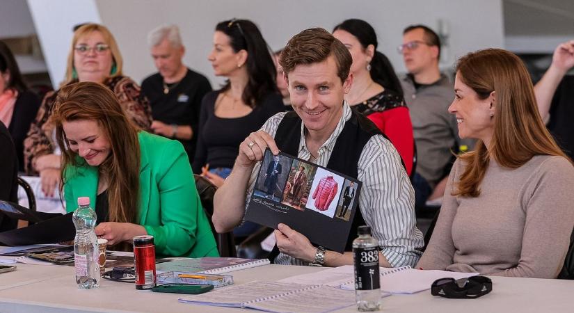 Nézőcsalogató operett az évad végére, a hármas koprodukciós előadást elsőként Győrben mutatják be