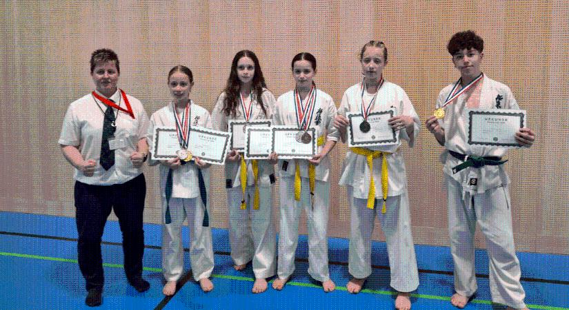 Kiemelkedő márciusi szereplés a dorogi karatékáktól