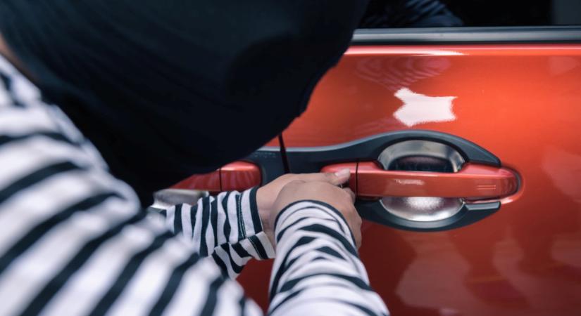 Ilyen színű autókat lopnak el a legtöbbet – lehet, hogy a tiéd is célpont?