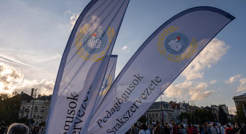„Készen állunk a sztrájkra, nem maradt más lehetőségünk” – nincs pénz a nevelést-oktatást segítők béremelésére