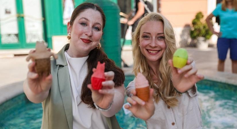 50 mentőautóban kezdik meg a szolgálatot a Győrből indult Marokbabák