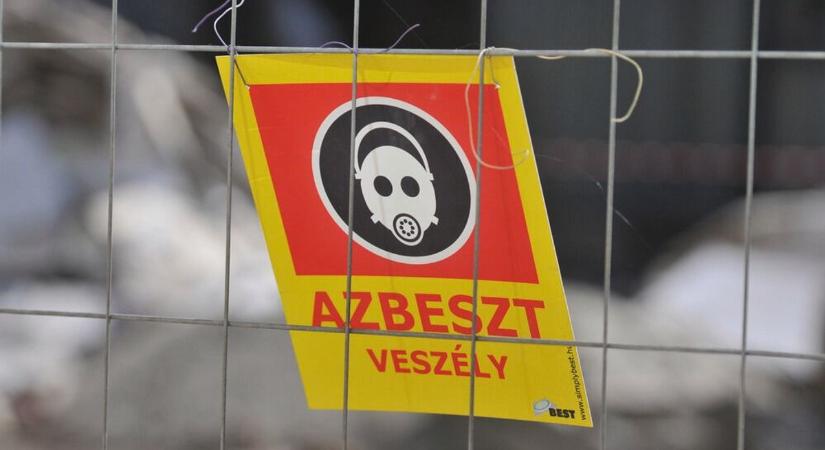 Komoly segítséget kaphat az, aki azbesztmentesítene otthon - mutatjuk a részleteket!