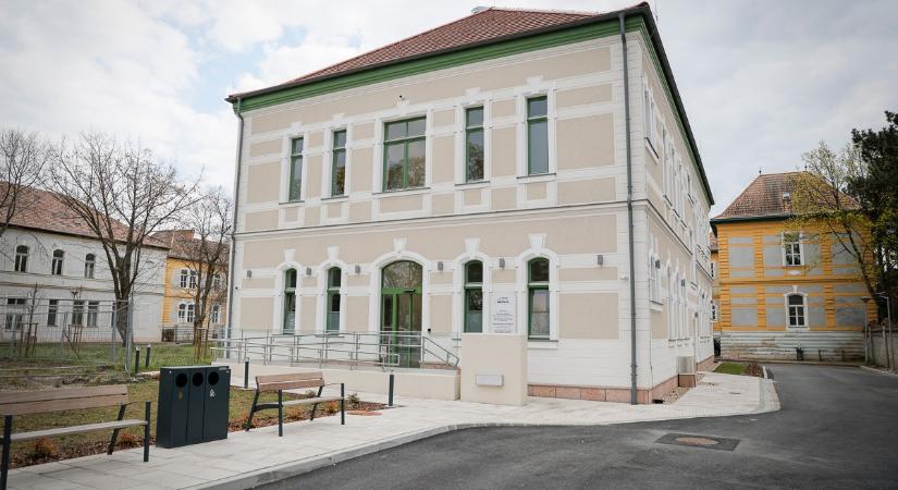 Megújul az egykori Zrínyi kórház: új korszak kezdődik Győr felsőoktatásában