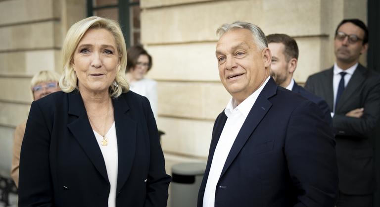A Politico is arról cikkezett, hogy Marine Le Pen Magyarország oldalára állt az ukrajnai háború kérdésében