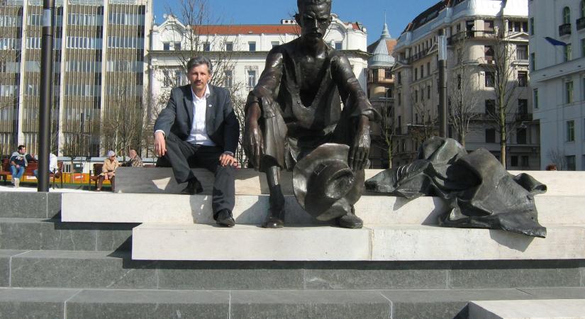 Visszalépésekre kéri a DK-t a párt korábbi veszprémi elnöke