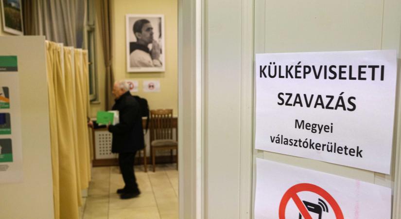 Rekordot döntött a külképviseleteken szavazók száma