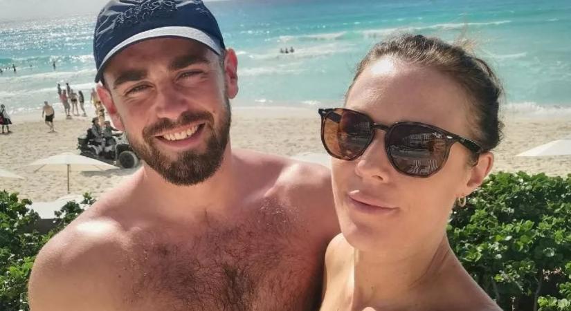 Rémálomba torkollott a nászút: Holtan találták a férfit a tengerparton