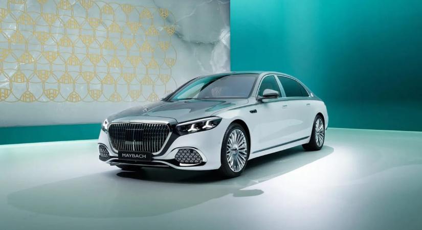 Nekünk már nem jár V12 a luxustól tocsogó legújabb Maybach limuzinban